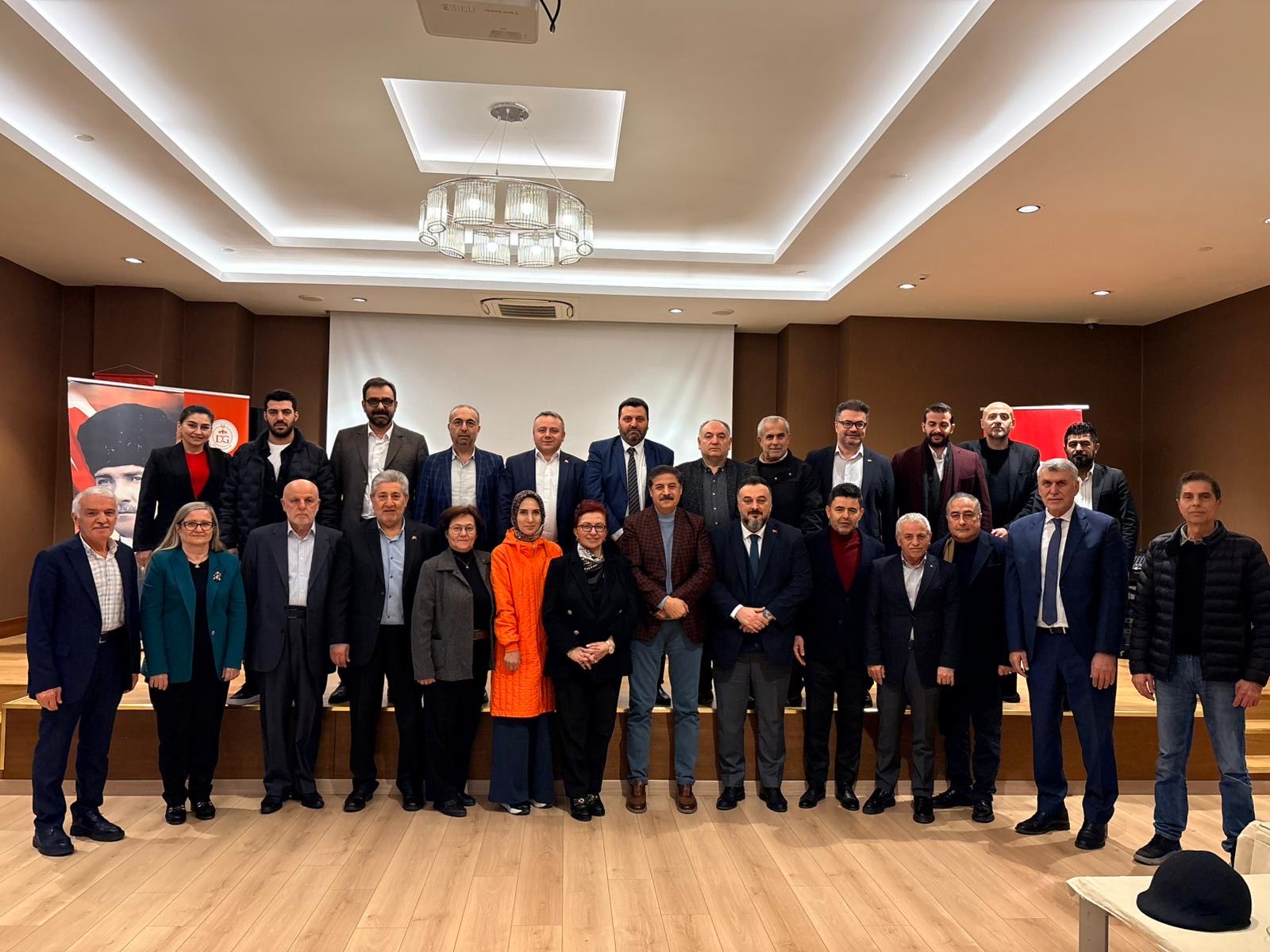 Gelenekten Geleceğe Vefa Sofrası: Teşkilatımızın Kurucularıyla İftar Buluşması