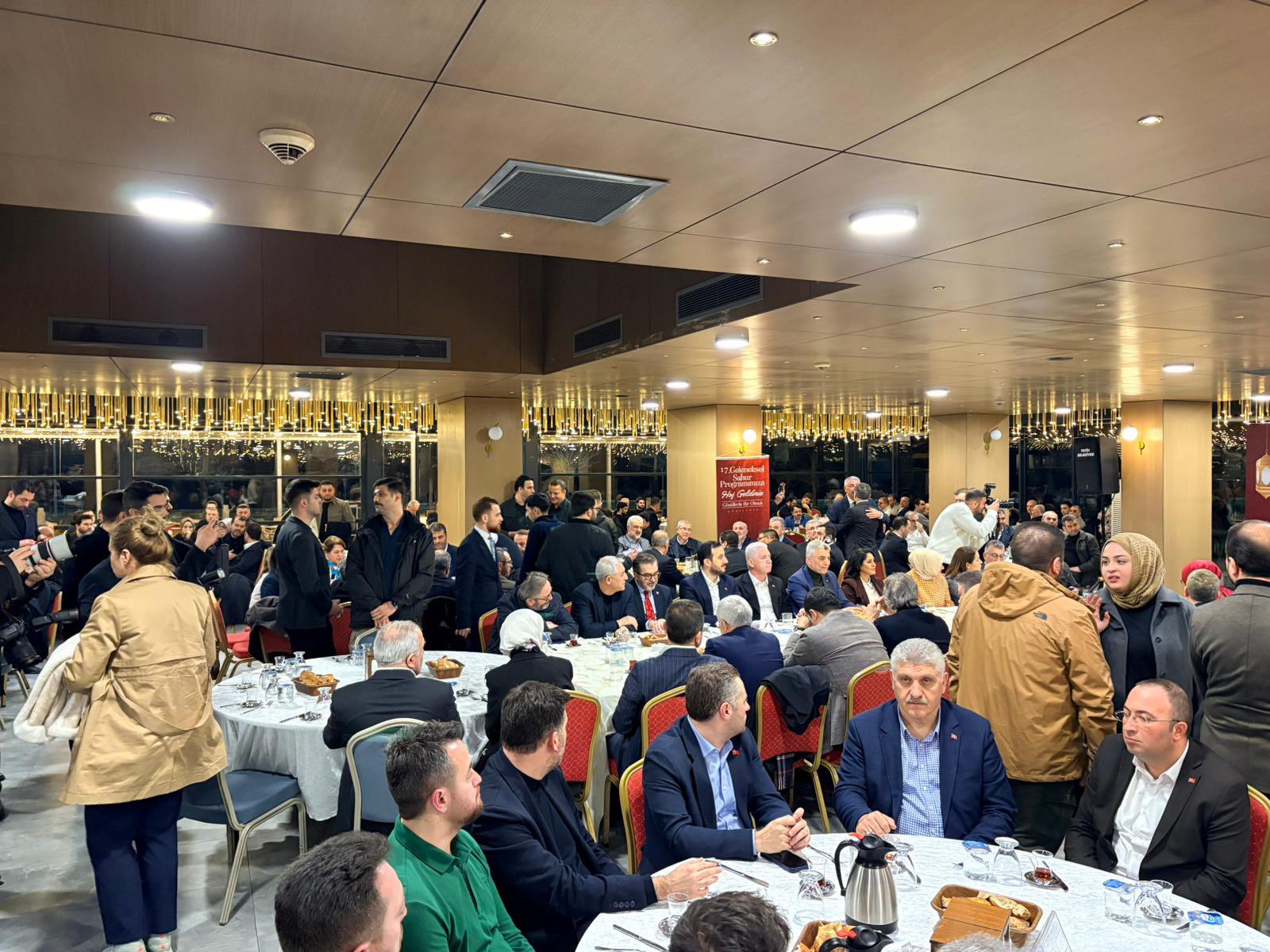 AK Parti Maltepe, 17. Geleneksel Sahur Programı’nda Birlik ve Beraberlik Mesajı Verdi