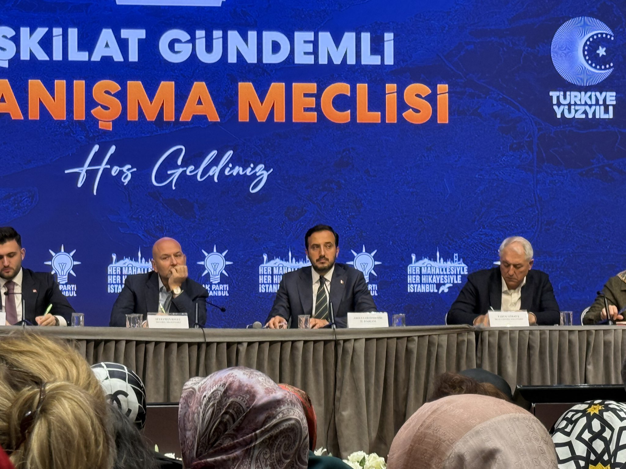 Teşkilat gündemli İl Danışma Meclisi toplantımıza, Gençlik ve Kadın Kolları Başkanlarımız ile İBB Meclis Üyelerimizle birlikte katılım sağladık.