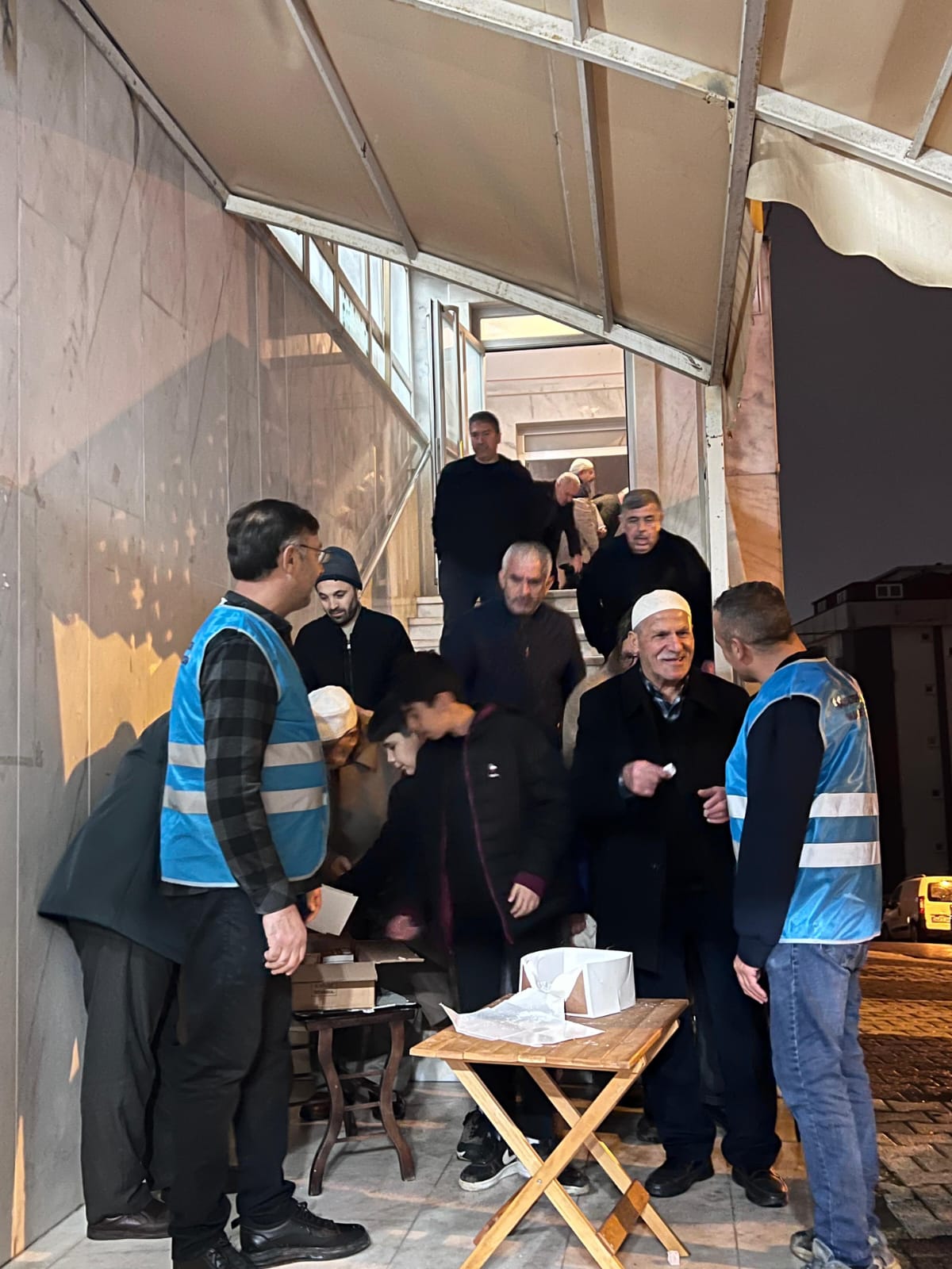 Regaib Kandili’nde Birlik ve Maneviyat: Maltepe’de Kandil Geleneği